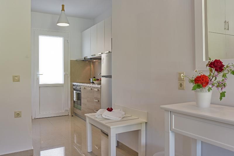 Palapart Gikas Suites And Studios Gouvia Luaran gambar