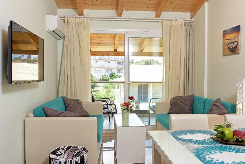 Palapart Gikas Suites And Studios Gouvia Luaran gambar
