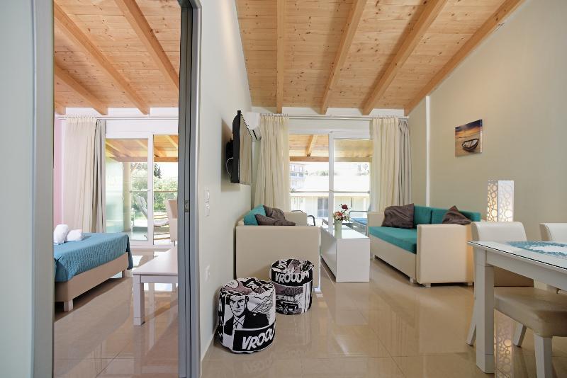Palapart Gikas Suites And Studios Gouvia Luaran gambar
